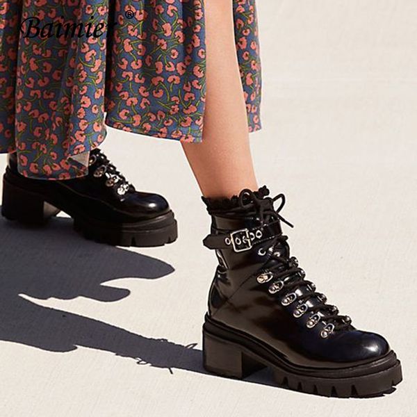 patent leather ankle boots for women lace up women platform boots silver buckle motorcycle 2019 winter shoes woman, Black
patent leather ankle boots for women lace up women platform boots silver buckle motorcycle 2019 winter shoes woman, Black