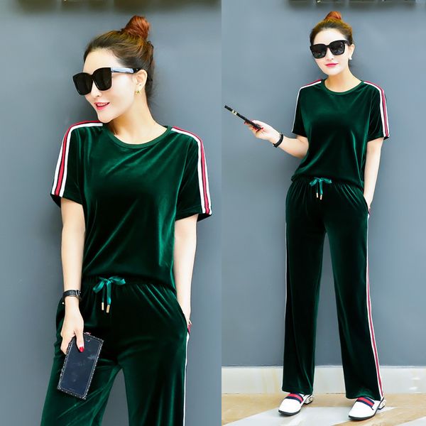 large size 2019 summer new casual fashion suit female short sleeve + trousers wide leg pants gold velvet two piece set, White
large size 2019 summer new casual fashion suit female short sleeve + trousers wide leg pants gold velvet two piece set, White