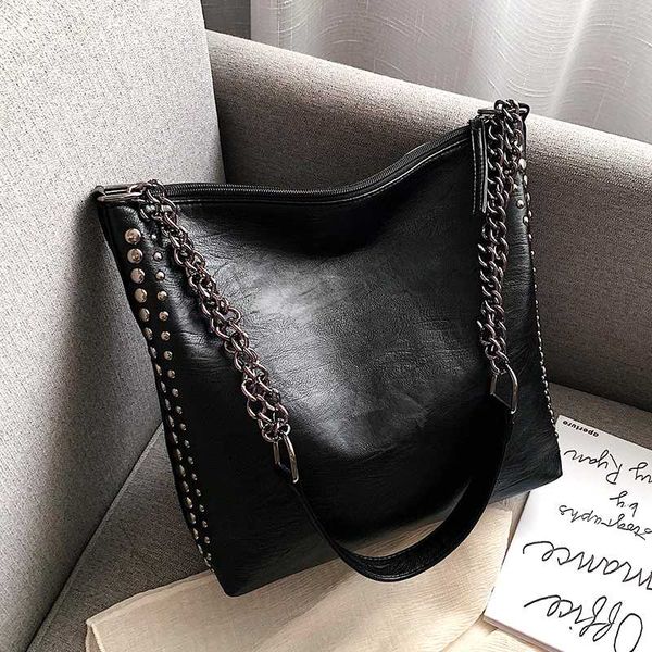 large black women leather handbags classical rivets shoulder bag retro chain punk bag ladies crossbody tote sac a main femme
large black women leather handbags classical rivets shoulder bag retro chain punk bag ladies crossbody tote sac a main femme