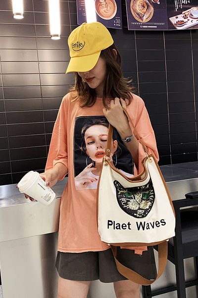 2020 china brand women fashion plaid square bags designer messenger chain shoulder bags lady jindai/03
2020 china brand women fashion plaid square bags designer messenger chain shoulder bags lady jindai/03