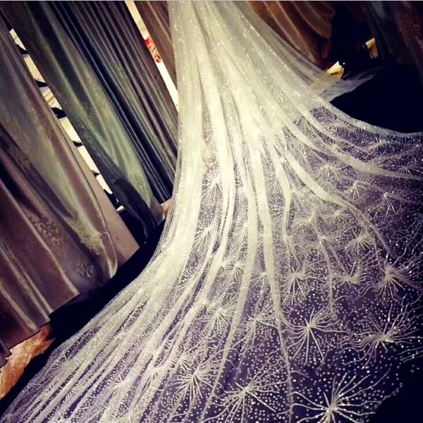 shiny bridal veils 3m 3.5m long one layers cut edge lace appliques wedding accessories beaded bling bridal veils luxury headpiece, Black
shiny bridal veils 3m 3.5m long one layers cut edge lace appliques wedding accessories beaded bling bridal veils luxury headpiece, Black