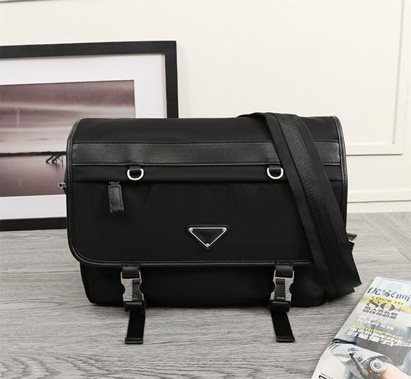p 009new bag space to meet daily necessities lightweight fabrics soft and comfortable necessities for men and women
p 009new bag space to meet daily necessities lightweight fabrics soft and comfortable necessities for men and women