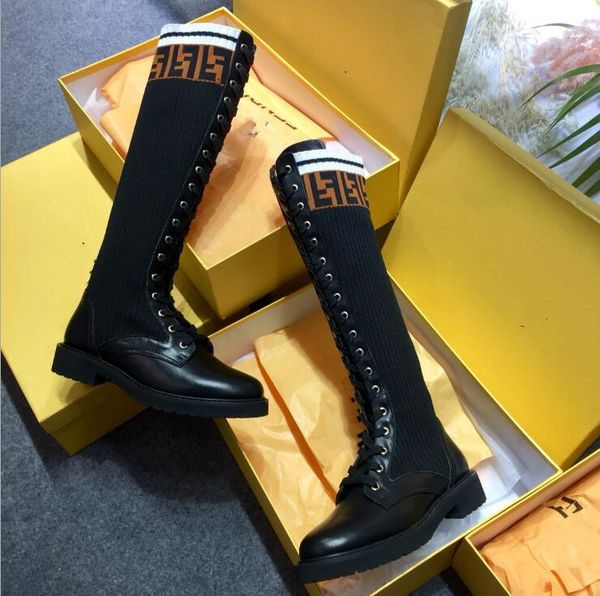 2020 новый женский fendi ins осень зима грубый с мартином вязание дымоход эластичные сапоги кожаные ботильоны на шнуровке обувь, Black
2020 новый женский fendi ins осень зима грубый с мартином вязание дымоход эластичные сапоги кожаные ботильоны на шнуровке обувь, Black