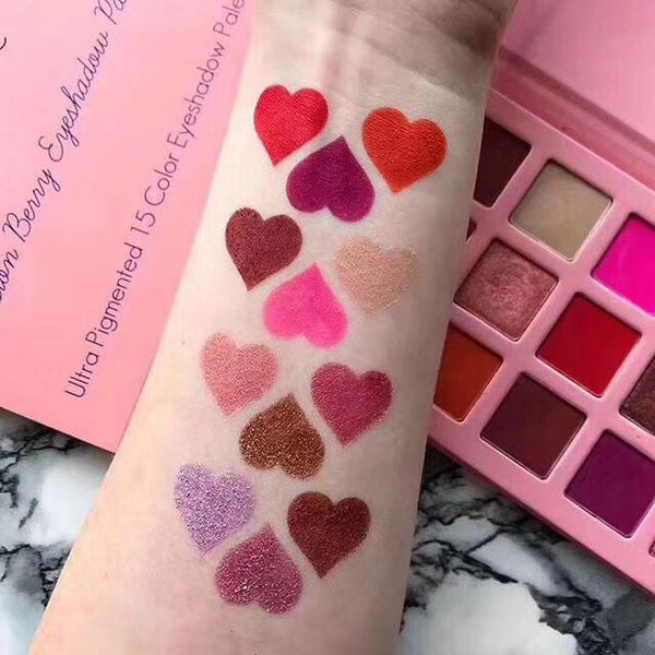 glamierre passion ultra pigmented 15 colors eye shadow sequin palette shining eyeshadow quality, Black;red
glamierre passion ultra pigmented 15 colors eye shadow sequin palette shining eyeshadow quality, Black;red