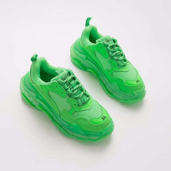 2019 new green triple s sneakers cushion triple-s casual dad mens designer shoes for women designer sneakers sports trainers chaussures
2019 new green triple s sneakers cushion triple-s casual dad mens designer shoes for women designer sneakers sports trainers chaussures