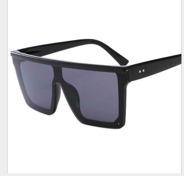 retro sunglasses in one box sunglasses large frame sunshade brand glasses, White;black
retro sunglasses in one box sunglasses large frame sunshade brand glasses, White;black