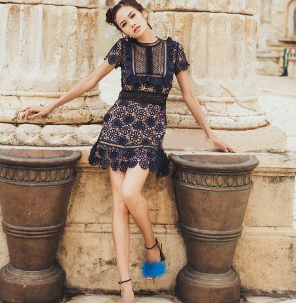 ladies designer elegant summer dress bow knot spring women self portrait lace dress fashion luxury females sweet clothes, White;black
ladies designer elegant summer dress bow knot spring women self portrait lace dress fashion luxury females sweet clothes, White;black