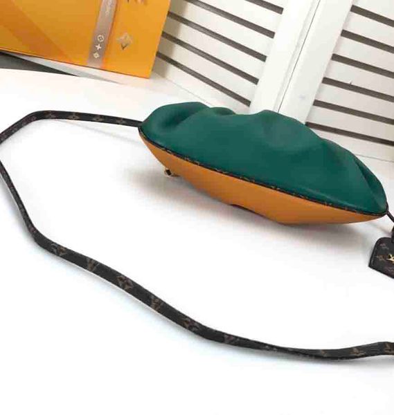 2020 new fashion ladies handbag wallet flower ladies composite handbag leather clutch bag female cloud wallet wallet
2020 new fashion ladies handbag wallet flower ladies composite handbag leather clutch bag female cloud wallet wallet