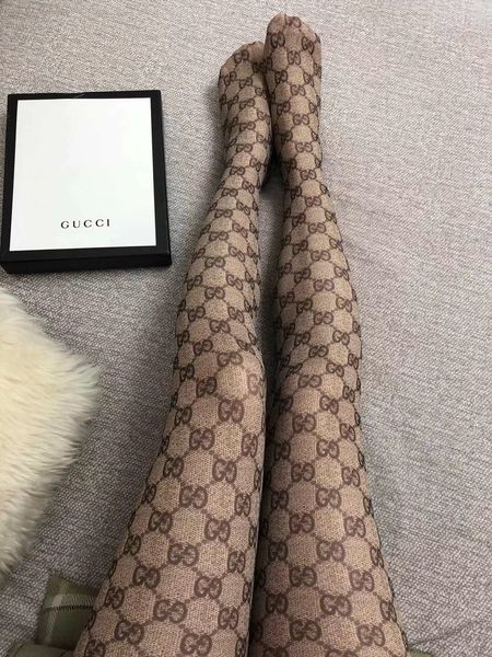 European brand black lace me h hollow out pantyho e me h tight ho iery g letter legging ock for women
European brand black lace me h hollow out pantyho e me h tight ho iery g letter legging ock for women