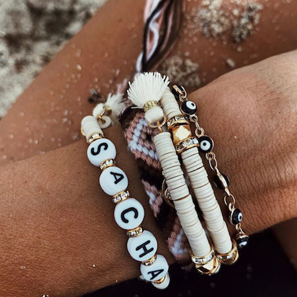 artilady letter bracelet 2pc set friendship bracelet for women tassel jewelry party gift drop shipping, Golden;silver
artilady letter bracelet 2pc set friendship bracelet for women tassel jewelry party gift drop shipping, Golden;silver