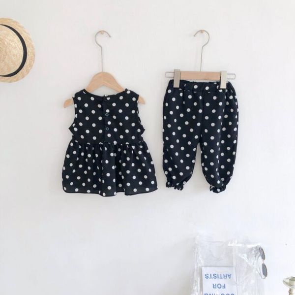 2020 wholesale new girls 2 pcs dots set vest +pants summer girls suits 1-6 years qh156, White
2020 wholesale new girls 2 pcs dots set vest +pants summer girls suits 1-6 years qh156, White