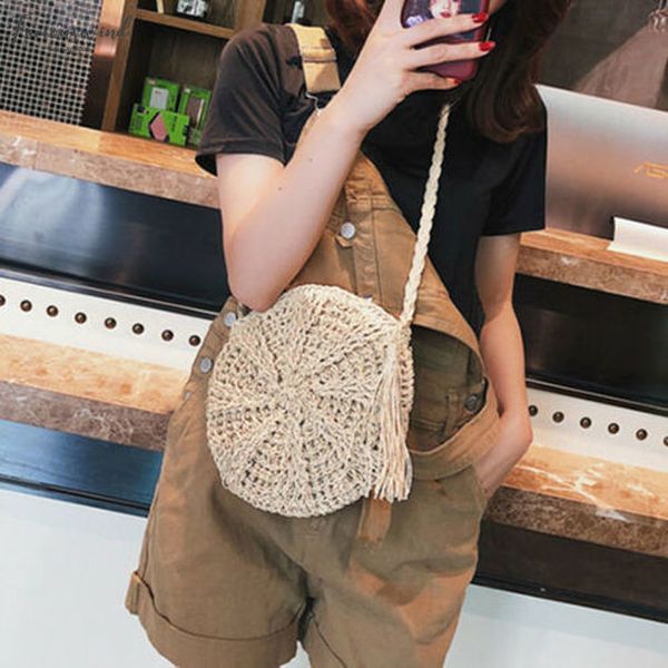 2020 round tassel straw bag handbags women summer rattan bag handmade woven beach circle bohemia handbag new fashion
2020 round tassel straw bag handbags women summer rattan bag handmade woven beach circle bohemia handbag new fashion