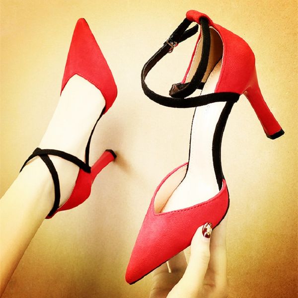 high heels 2020 spring new style pointed toe with hollow word buckle cross strap women sandals, Black
high heels 2020 spring new style pointed toe with hollow word buckle cross strap women sandals, Black