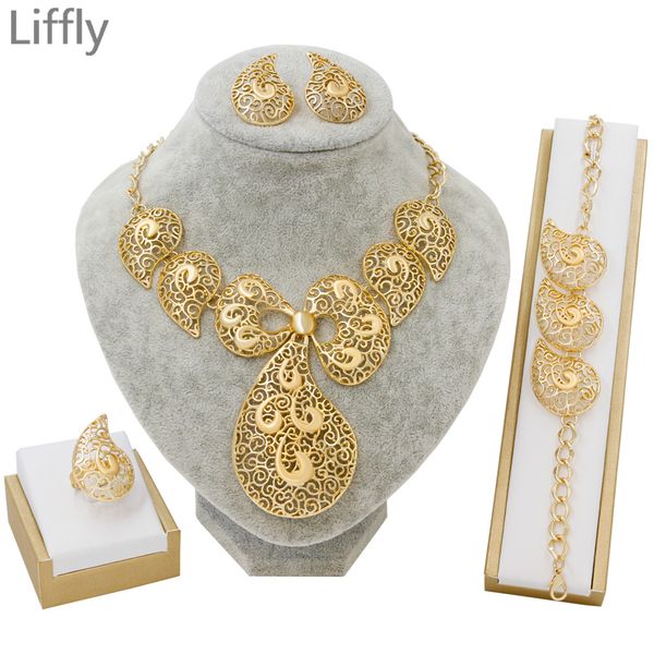 лиффли дубай золотые ювелирные наборы для женщин свадебные украшения бабочка ожерелье серьги мода свадебные наборы невесты, Silver
лиффли дубай золотые ювелирные наборы для женщин свадебные украшения бабочка ожерелье серьги мода свадебные наборы невесты, Silver