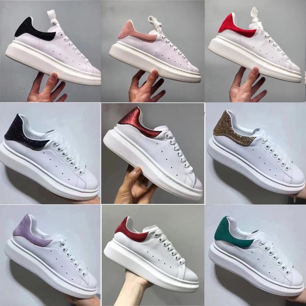 Top Luxury Designer Shoes Womens Mens trainers White Leather Platform Shoes Flat Casual Party Wedding Shoes Suede Sports
Top Luxury Designer Shoes Womens Mens trainers White Leather Platform Shoes Flat Casual Party Wedding Shoes Suede Sports