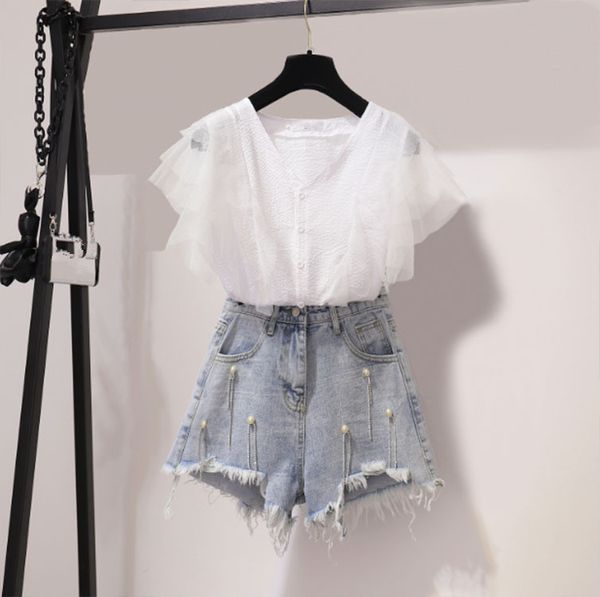white blouse high waist jeans shorts two piece set women v-neck pearl tassel summer suits denim outfits shorts set
white blouse high waist jeans shorts two piece set women v-neck pearl tassel summer suits denim outfits shorts set