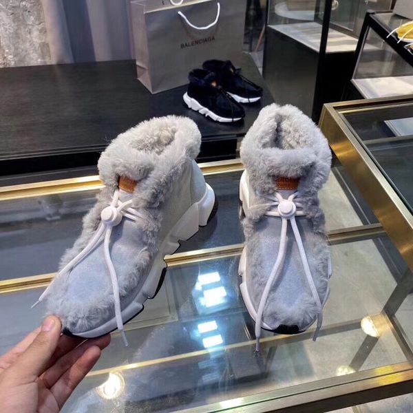 luxury designer2020 new men and women fashion luxury wild brand classic fashion cold protection casual outdoor casual shoes
luxury designer2020 new men and women fashion luxury wild brand classic fashion cold protection casual outdoor casual shoes