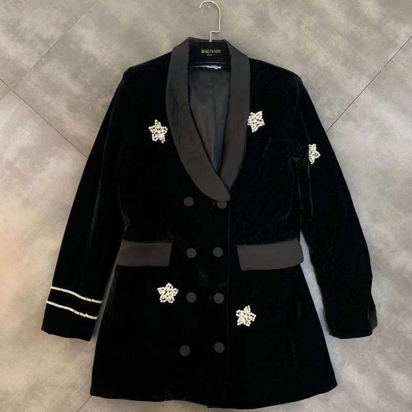 2019 autumn new lapel long sleeved diamonds five-pointed star waist velvet suit jacket, White;black
2019 autumn new lapel long sleeved diamonds five-pointed star waist velvet suit jacket, White;black