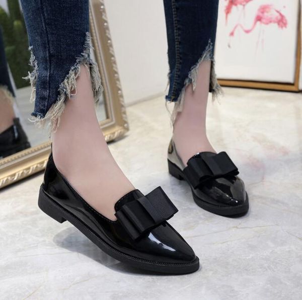 

2019 new autumn flats women shoes bowtie loafers patent leather women's low heels slip on footwear female pointed toe thick heel, Black