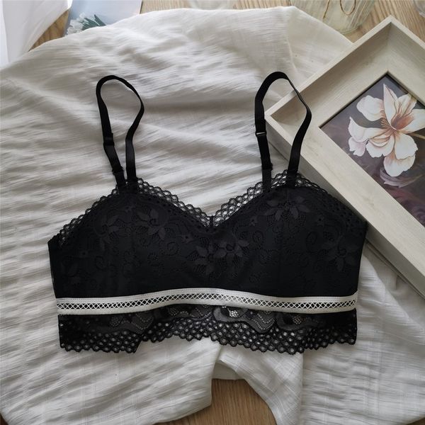 wriufred non-convex point lingerie lace underwear black no steel ring cup integrated bra thin section women bralette, Red;black 
wriufred non-convex point lingerie lace underwear black no steel ring cup integrated bra thin section women bralette, Red;black