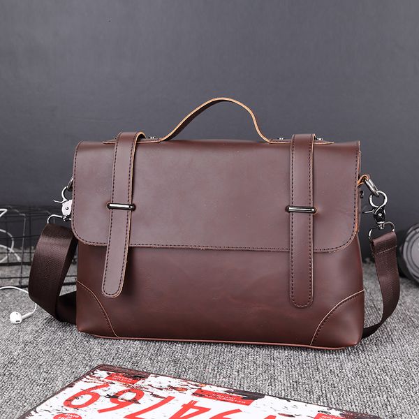 designer briefcase men vintage business handbag men's shoulder bags crazy horse leather crossbody lapbags casual travel bags cj191201
designer briefcase men vintage business handbag men's shoulder bags crazy horse leather crossbody lapbags casual travel bags cj191201