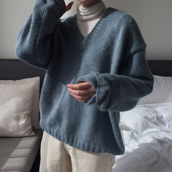 korean long sleeve knitted sweater woman simple loose v-neck solid sweater ladies nordic spring slim blue women 2020, White;black
korean long sleeve knitted sweater woman simple loose v-neck solid sweater ladies nordic spring slim blue women 2020, White;black