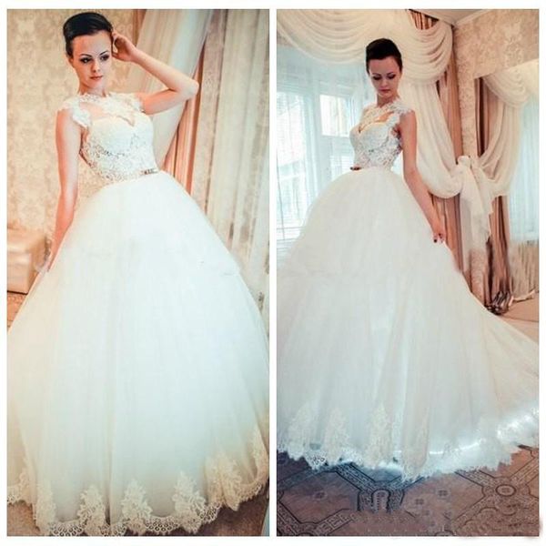 ball gown wedding dresses 2020 classic design sheer neck handmade appliques lace tulle floor length bridal gowns custom size, White
ball gown wedding dresses 2020 classic design sheer neck handmade appliques lace tulle floor length bridal gowns custom size, White