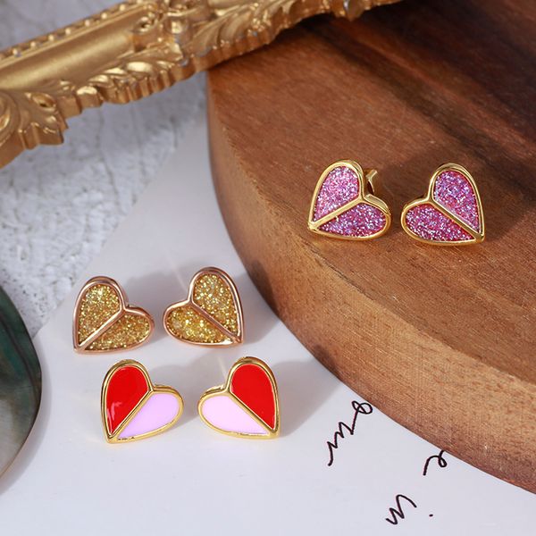 delicate love color matching contrast enamel color glaze shining sequins small fashionable and sweet earrings, Golden;silver
delicate love color matching contrast enamel color glaze shining sequins small fashionable and sweet earrings, Golden;silver