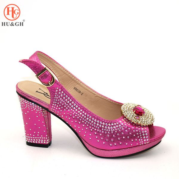 new african women rhinestone high heels shoes nigerian women party shoes without bag set luxury lady wedding sandals pumps, Black
new african women rhinestone high heels shoes nigerian women party shoes without bag set luxury lady wedding sandals pumps, Black