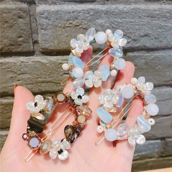 2019 new korea style girl hair pins simple floral crystal stone flower frog hair clips for women fashion accessories, Golden;white
2019 new korea style girl hair pins simple floral crystal stone flower frog hair clips for women fashion accessories, Golden;white