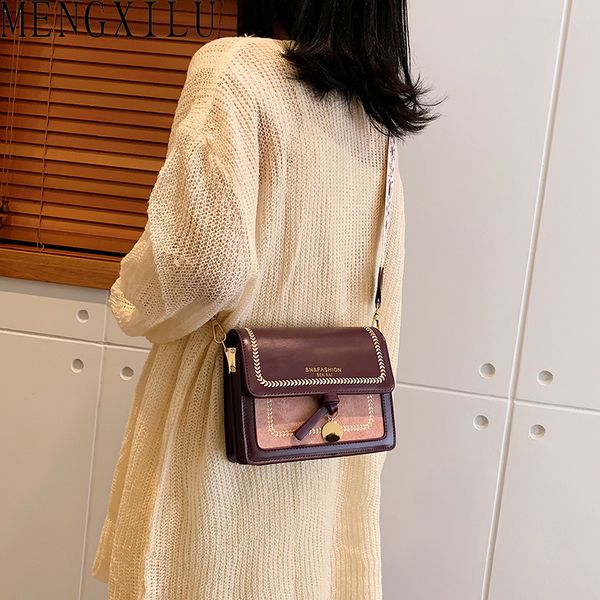 mengxilu fashion leather flap pocket messenger bag leaf flower decor wide shoulder strap pu crossbody bags for women 2019
mengxilu fashion leather flap pocket messenger bag leaf flower decor wide shoulder strap pu crossbody bags for women 2019