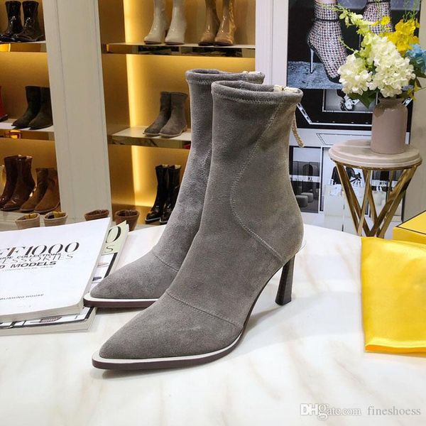 2020 fashion stretch wedding shoes for bride elastic slim work boots with thin heel 8.5 cm women pointed or ankle boots with original box, Black
2020 fashion stretch wedding shoes for bride elastic slim work boots with thin heel 8.5 cm women pointed or ankle boots with original box, Black