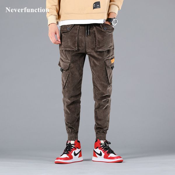 autumn winter vintage multi-pocket men corduroy cargo casual pants streetwear harajuku hip hip jeans jogger sweatpant trousers, Black
autumn winter vintage multi-pocket men corduroy cargo casual pants streetwear harajuku hip hip jeans jogger sweatpant trousers, Black