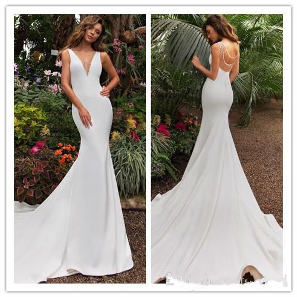 2019 new heavy handworks luxury pearls v neck mermaid wedding dresses gorgeous sleeveless beading white bridal gowns sweep train customize
2019 new heavy handworks luxury pearls v neck mermaid wedding dresses gorgeous sleeveless beading white bridal gowns sweep train customize