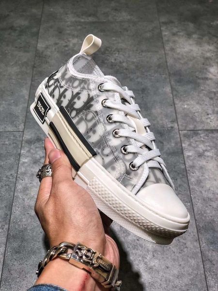 2019k new trend luxury de igner triped ca ual hoe couple hoe fa hion wild men and women port hoe 35 45
2019k new trend luxury de igner triped ca ual hoe couple hoe fa hion wild men and women port hoe 35 45