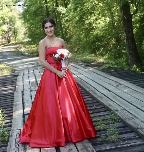 2019 simple red strapless prom dresses sleeveless lace-up back graduation party gowns custom made vestido formatura, White;black
2019 simple red strapless prom dresses sleeveless lace-up back graduation party gowns custom made vestido formatura, White;black