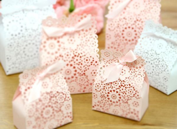 50pcs/set flower wedding box laser cut paper candy boxes hollow out gift bag wedding baby shower party favor
50pcs/set flower wedding box laser cut paper candy boxes hollow out gift bag wedding baby shower party favor