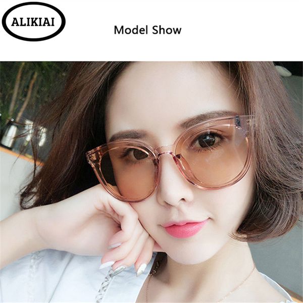 wholesale-alikiai women sunglasses retro transparent ladies fashion travel sports sunglasses for woman uv400 sunglass, White;black
wholesale-alikiai women sunglasses retro transparent ladies fashion travel sports sunglasses for woman uv400 sunglass, White;black