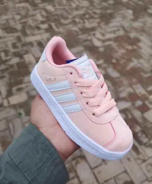Hot ! 2018 boys and girls new casual shoes Gazelle children's shoes 6 color size 25-35
Hot ! 2018 boys and girls new casual shoes Gazelle children's shoes 6 color size 25-35
