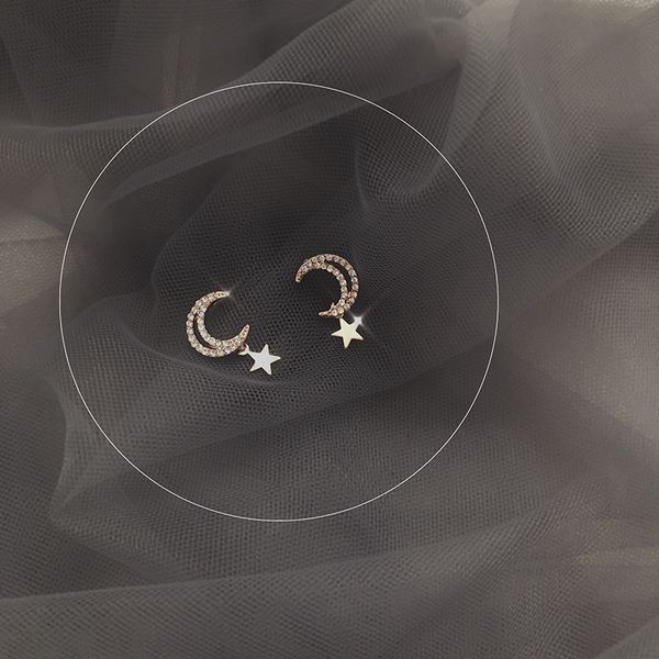 fashion stars moon short earrings pierced girl heart earrings s925 sterling silver crystal earrings wedding jewelry, Golden
fashion stars moon short earrings pierced girl heart earrings s925 sterling silver crystal earrings wedding jewelry, Golden