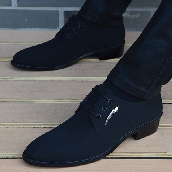 new style cloth men shoes brogues, lace up bullock business men oxfords shoes dress, Black
new style cloth men shoes brogues, lace up bullock business men oxfords shoes dress, Black