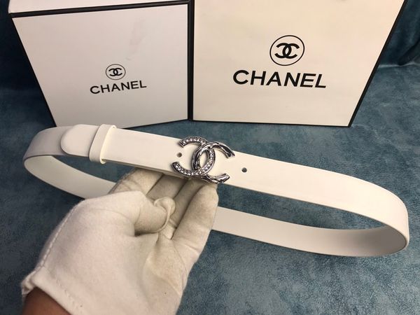 2020 new designer ladies belts white black red green brand classic stretch belts women 4 color belts ladies accessories, Black;brown
2020 new designer ladies belts white black red green brand classic stretch belts women 4 color belts ladies accessories, Black;brown