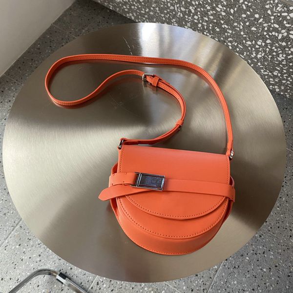 summer new leather saddle bag fashion candy bag shoulder diagonal 2020 luxury handbags women bags designer
summer new leather saddle bag fashion candy bag shoulder diagonal 2020 luxury handbags women bags designer