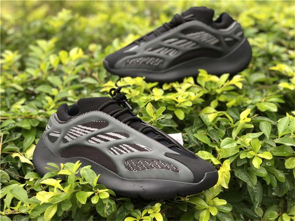 authentic 700 v3 alvah h67799 azael fw4980 kanye west glow in the dark men women running shoes 7007adidas sneakers with original box
authentic 700 v3 alvah h67799 azael fw4980 kanye west glow in the dark men women running shoes 7007adidas sneakers with original box