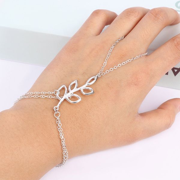 1pc leaves hollow hand chain finger bangles fashion women bohemian charm bracelet simple statement jewelry party gifts, Black
1pc leaves hollow hand chain finger bangles fashion women bohemian charm bracelet simple statement jewelry party gifts, Black