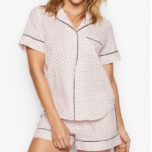 new ladies summer short-sleeved pajamas suit, cool comfortable sleep soft and popular pijamas women fashion sleepwear, Black;red
new ladies summer short-sleeved pajamas suit, cool comfortable sleep soft and popular pijamas women fashion sleepwear, Black;red