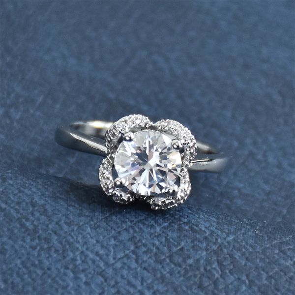 new design 2019 flower 3a round zircon white gold plated fashion jewelry wedding rings for women wholesale zr076
new design 2019 flower 3a round zircon white gold plated fashion jewelry wedding rings for women wholesale zr076
