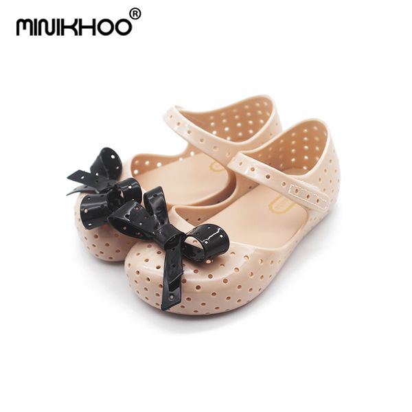 mini melissa new bow brazil girls jelly sandals 2019 summer children shoes baby princess melissa sandals non-slip 14.5cm-17cm t200703, Black;red
mini melissa new bow brazil girls jelly sandals 2019 summer children shoes baby princess melissa sandals non-slip 14.5cm-17cm t200703, Black;red