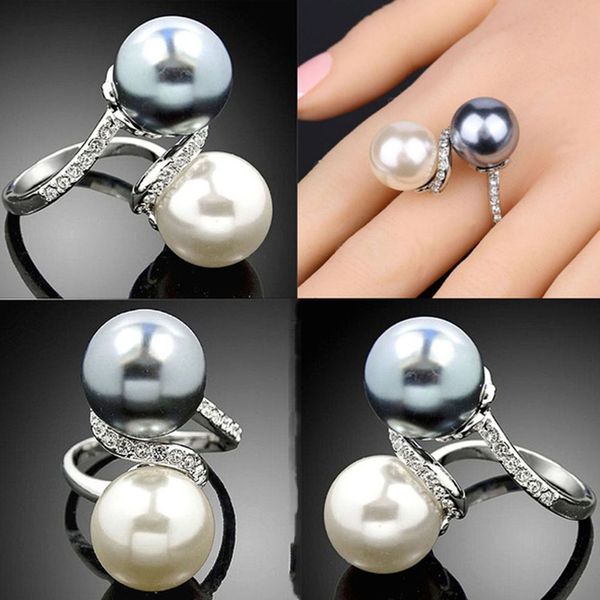 двойной цвет имитация pearl кольца для женщин shinning стразы широкий сплава группы заявление кольцо ювелирных изделий способа, Golden;silver
двойной цвет имитация pearl кольца для женщин shinning стразы широкий сплава группы заявление кольцо ювелирных изделий способа, Golden;silver