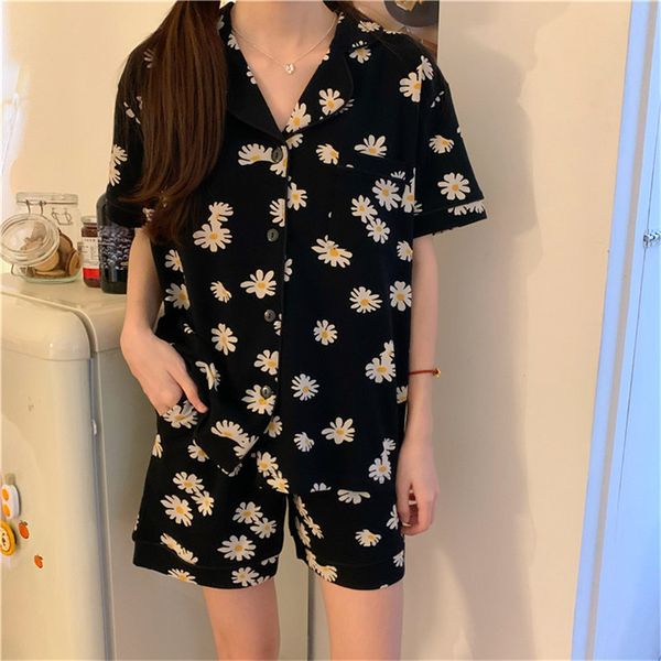 new black daisy printed home clothes chic sweet 2020 retro cute sleepwear stylish vintage pajamas suits, Black;red
new black daisy printed home clothes chic sweet 2020 retro cute sleepwear stylish vintage pajamas suits, Black;red